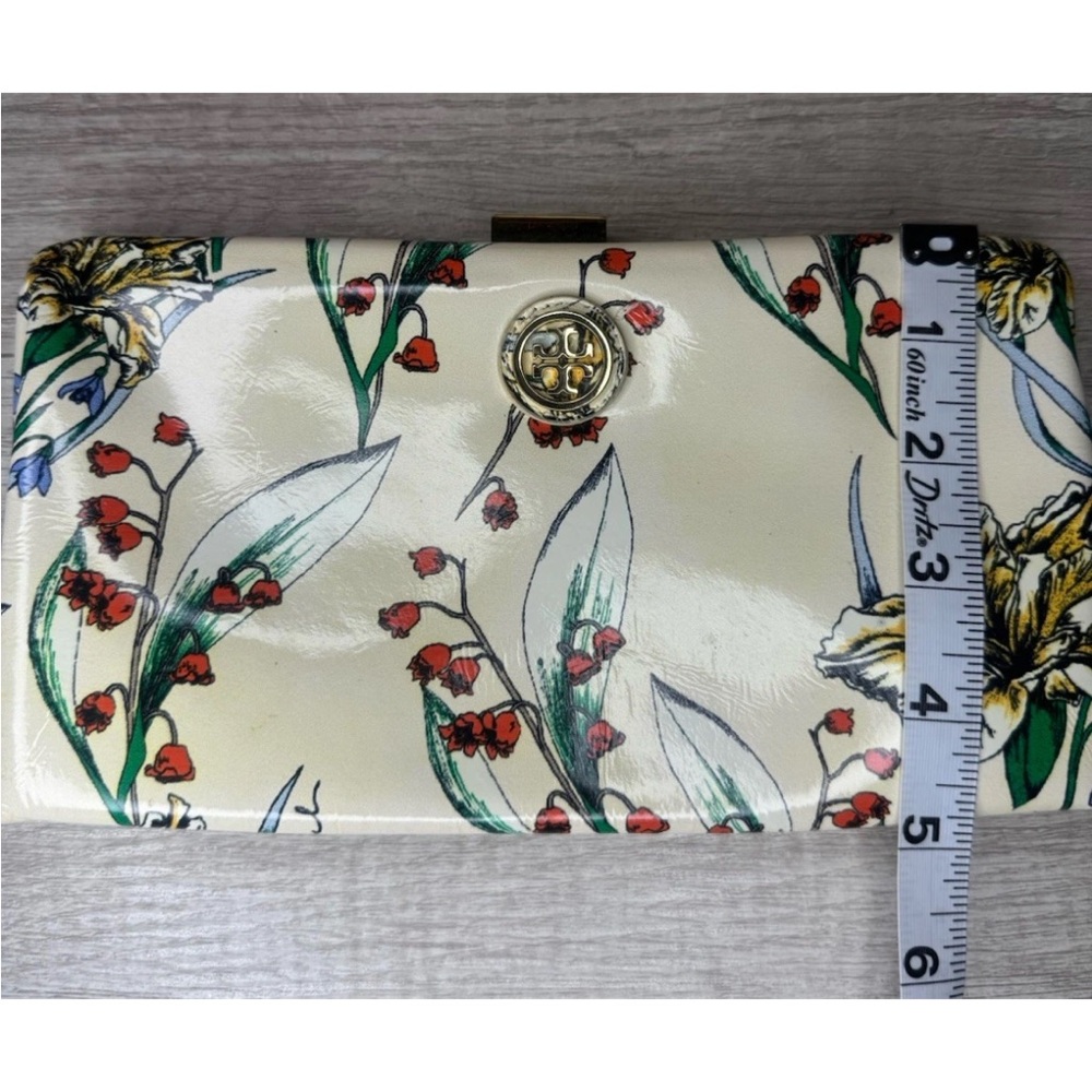 Tory Burch Cream Floral Clutch - Picture 9 of 12